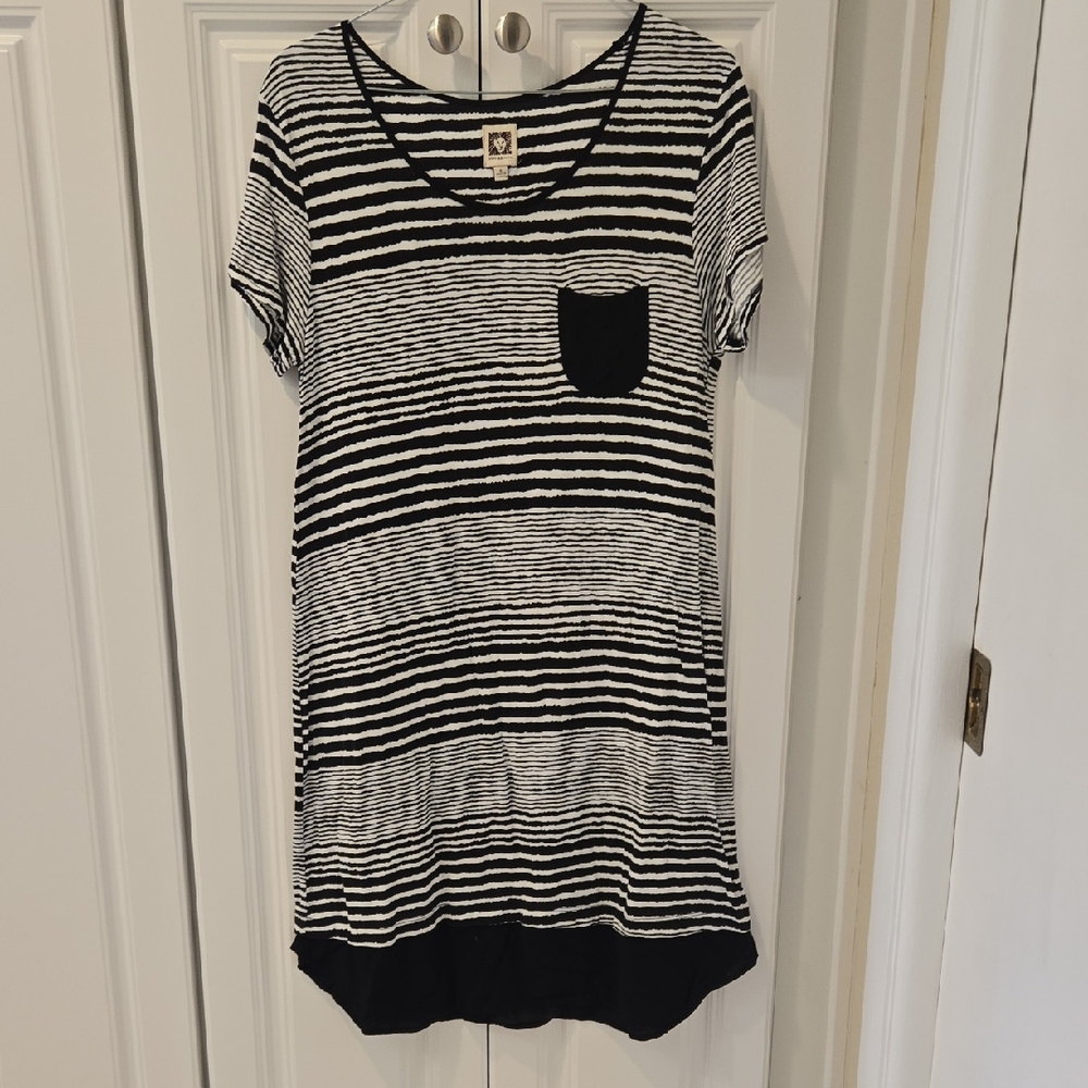 Anne Klein Black & White Striped Scoop Neck Top
